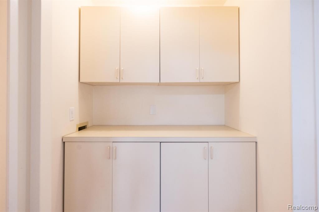 4230 BRECKENRIDGE Drive, West Bloomfield, MI — Photo 15