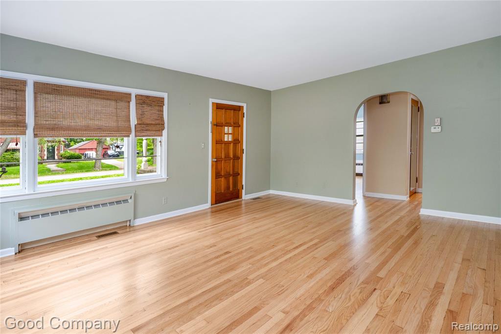 312 Dover Road, Waterford, MI 48328 — Photo 8