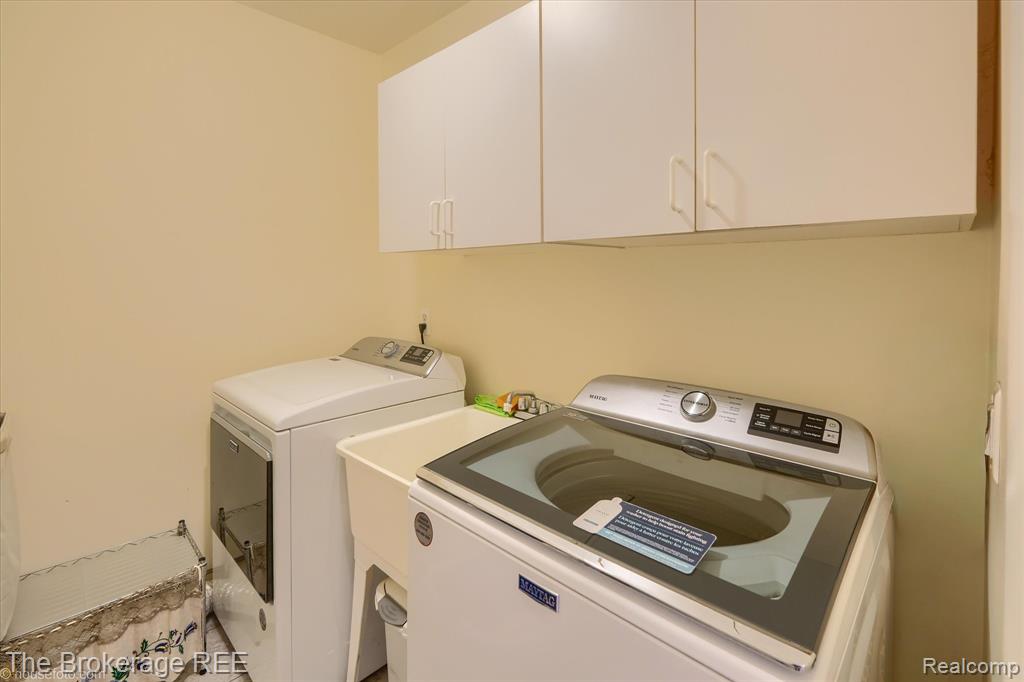 9538 Fenhill Drive, Grand Blanc, MI 48439 — Photo 19