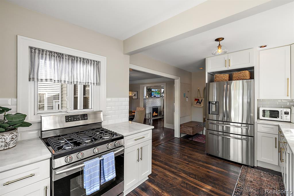 714 S Rembrandt Avenue, Royal Oak, MI 48067 — Photo 13