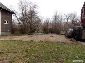 430 E PHILADELPHIA, Detroit, MI 48202 — front exterior