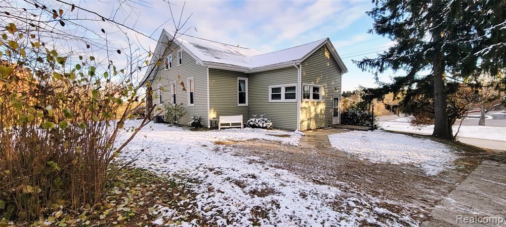 5025 N Hickory Ridge Road, Highland, MI — Photo 26