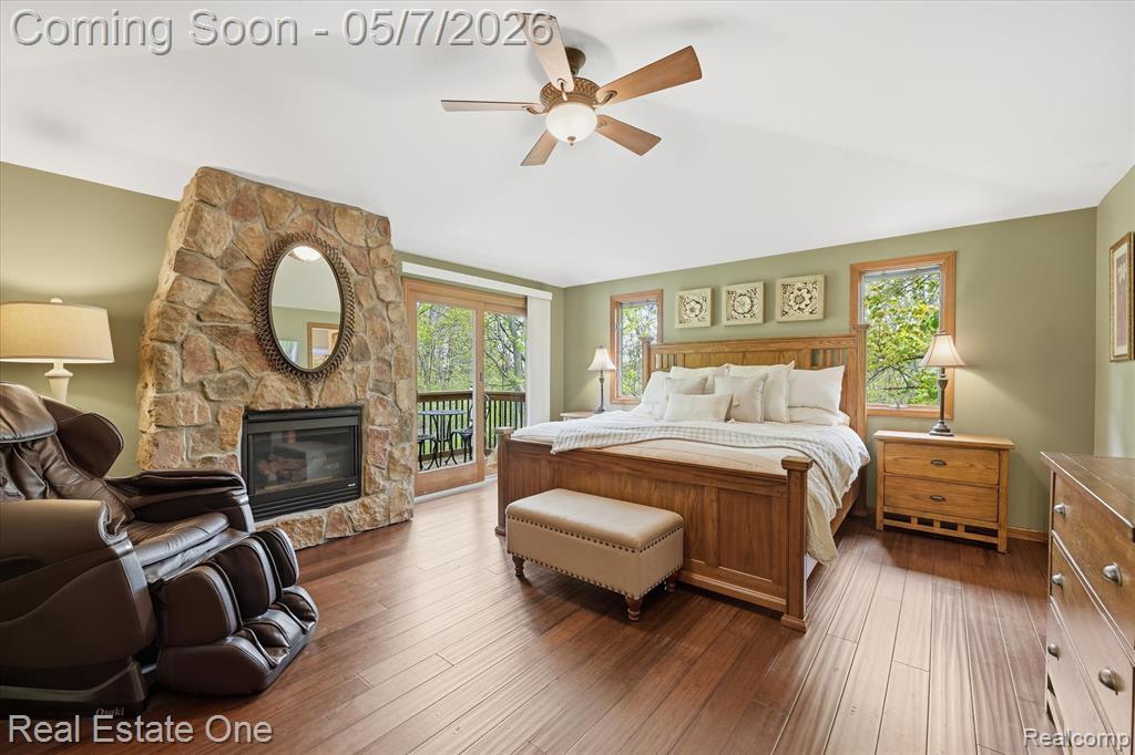 38967 Holsworth Court, Farmington, MI 48331 — Photo 28