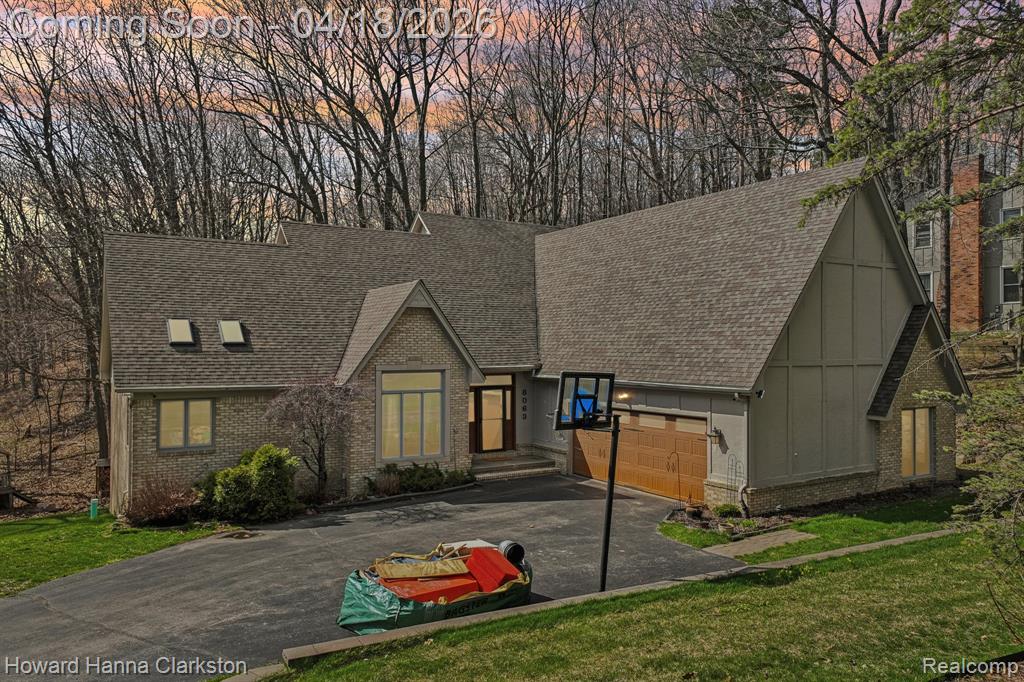 8063 Fawn Valley Drive, Clarkston, MI 48348 — Photo 60