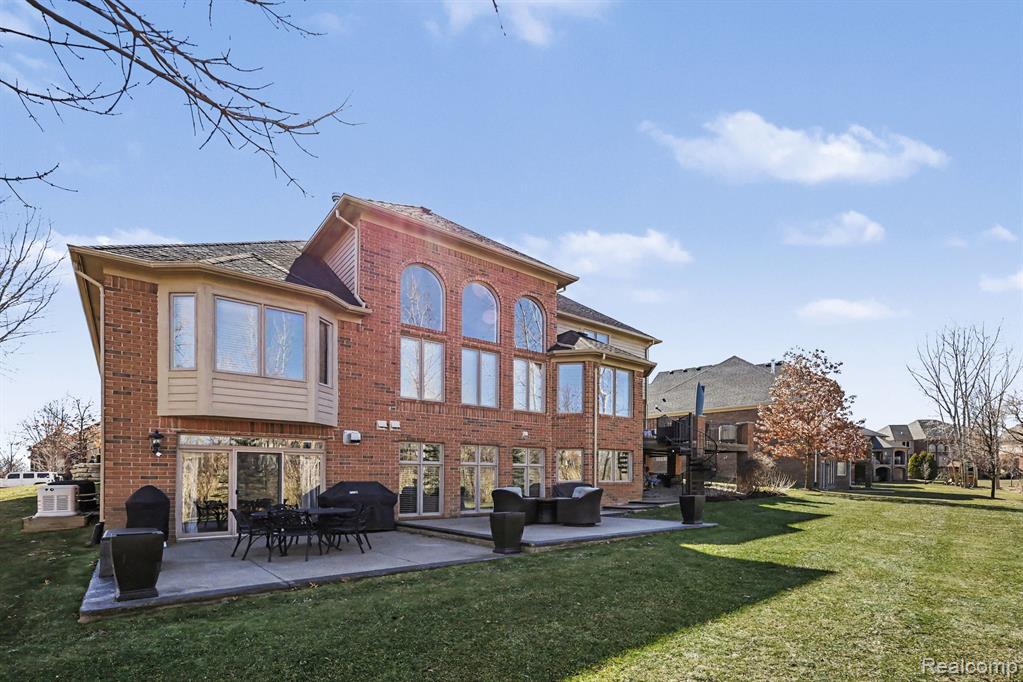6641 Shadydale Drive, Shelby Twp, MI 48316 — Photo 45