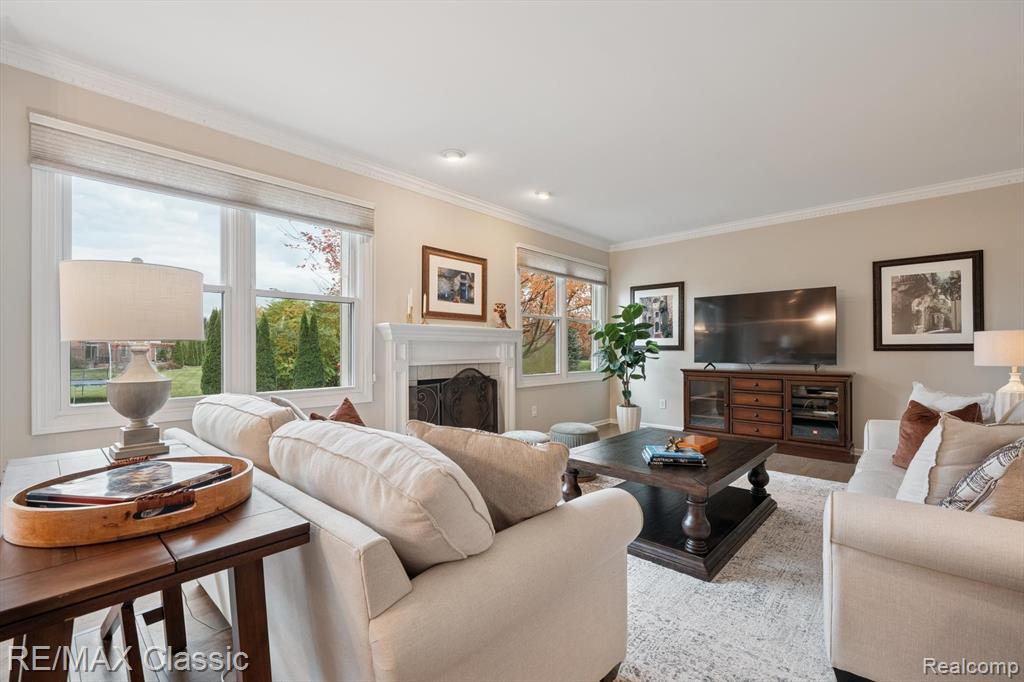 47595 Greenwich Drive, Novi, MI — Photo 11