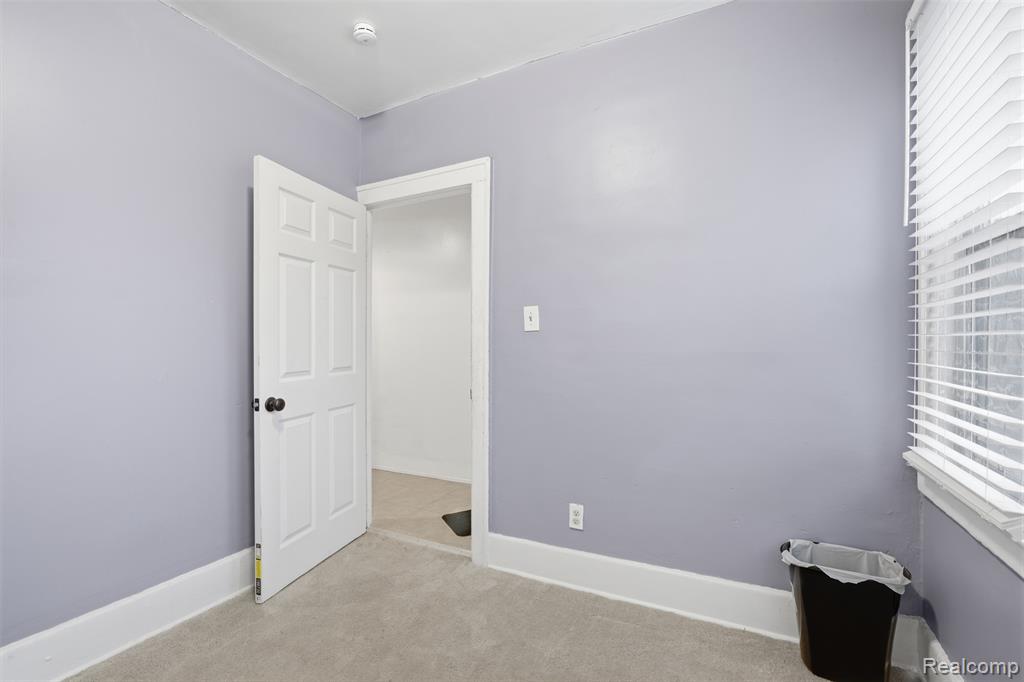 5145 Iroquois Street, Detroit, MI 48213 — Photo 11