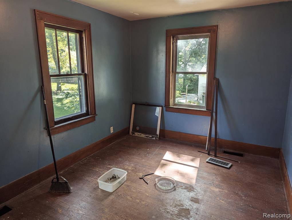 69 W RUTGERS Avenue, Pontiac, MI 48340 — Photo 18