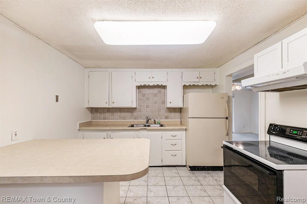 8476 W Coldwater Road, Flushing, MI 48433 — Photo 7