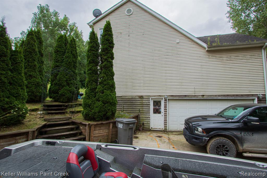 428 E Norway Lake Road, Lapeer, MI 48446 — Photo 37