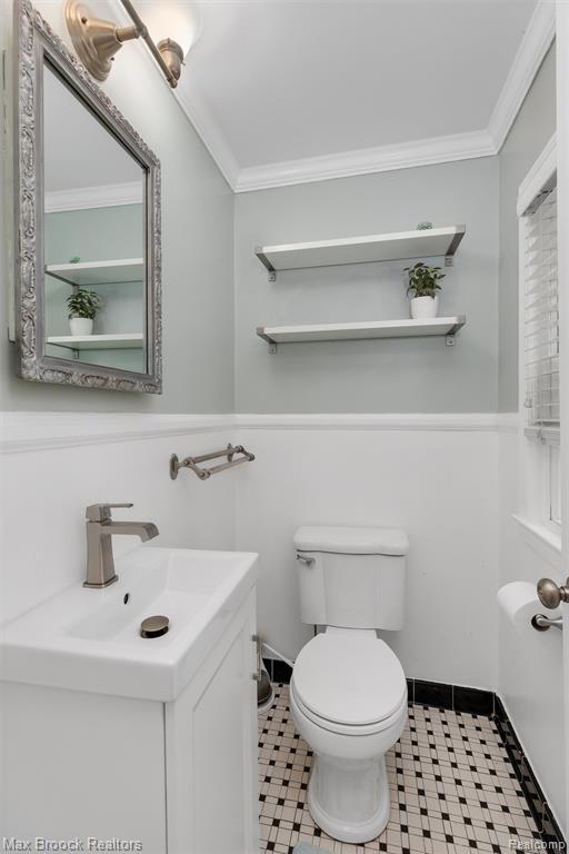 905 N Wilson Avenue, Royal Oak, MI 48067 — Photo 16