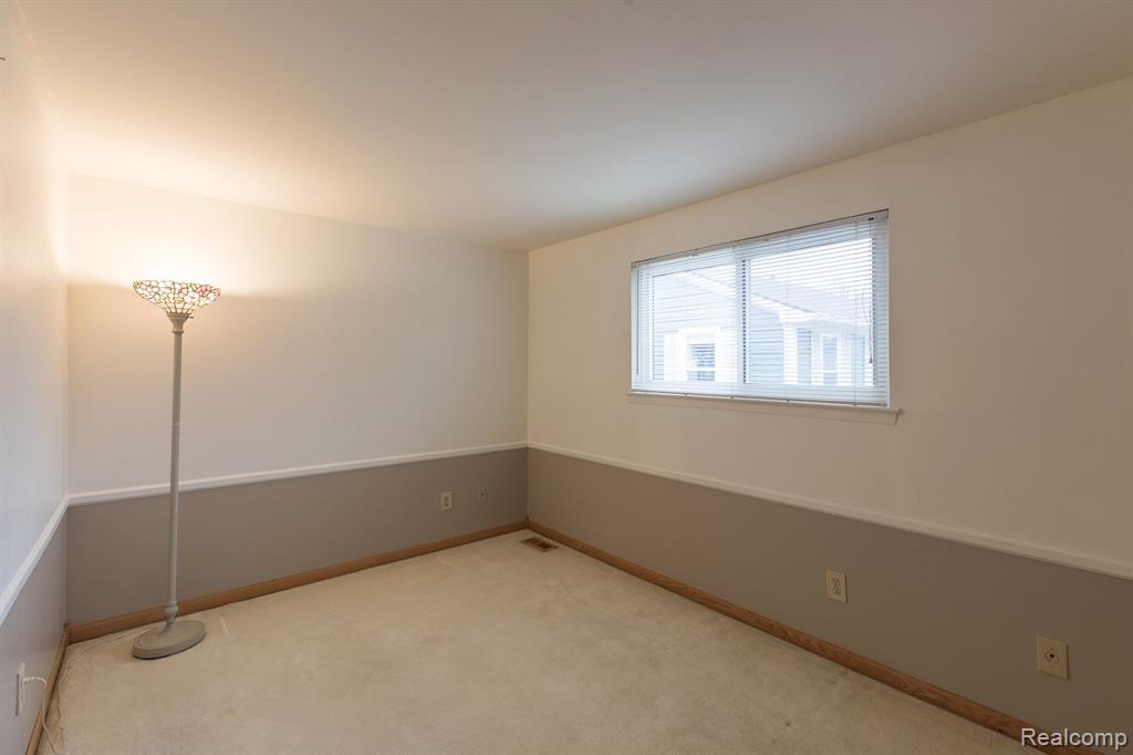 2939 Whittier Court, Ann Arbor, MI 48104 — Photo 23