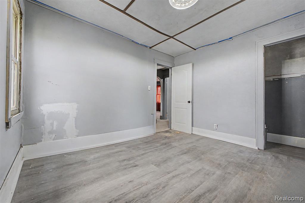 9275 Appoline Street, Detroit, MI 48228 — Photo 25