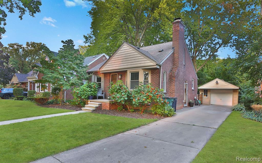 613 S CONNECTICUT Avenue, Royal Oak, MI 48067 — front exterior