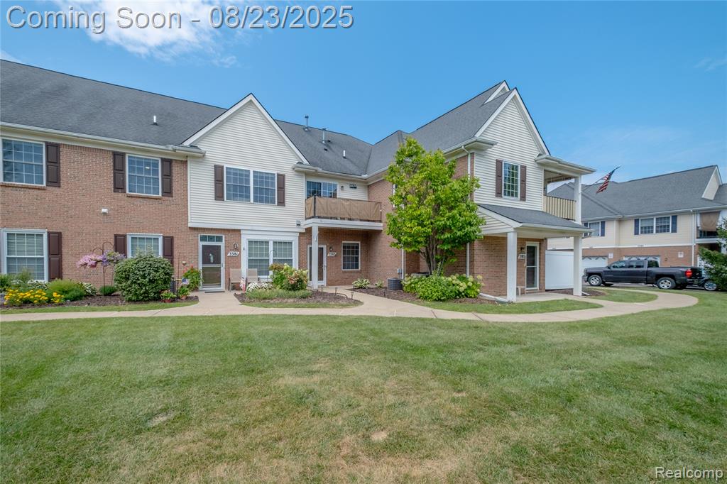 3383 Kneeland Circle, Howell, MI 48843 — Photo 4