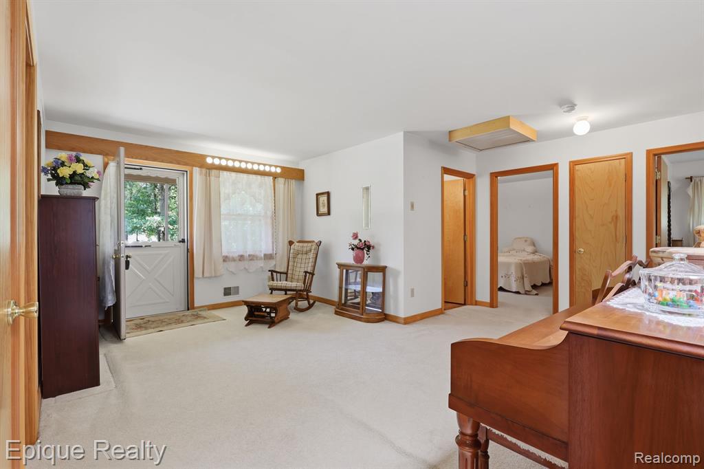 8336 Rider Road, Imlay City, MI 48444 — Photo 7