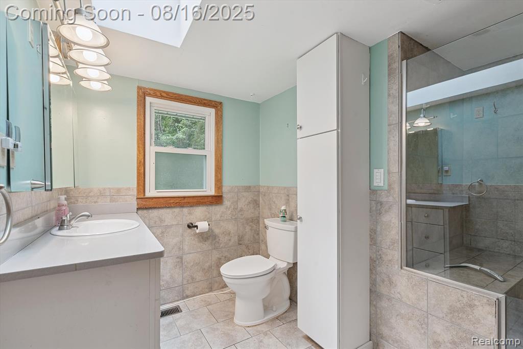 4539 N 5th Street, Luna Pier, MI 48157 — Photo 25