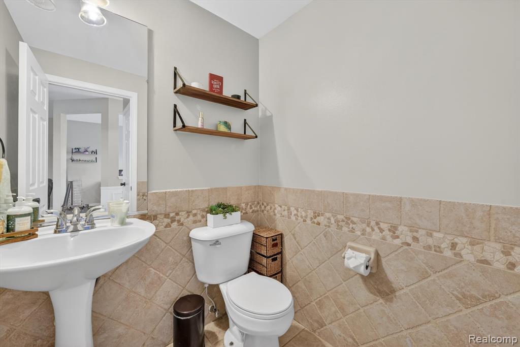 27735 E Mockingbird Drive, Flat Rock, MI 48134 — Photo 14