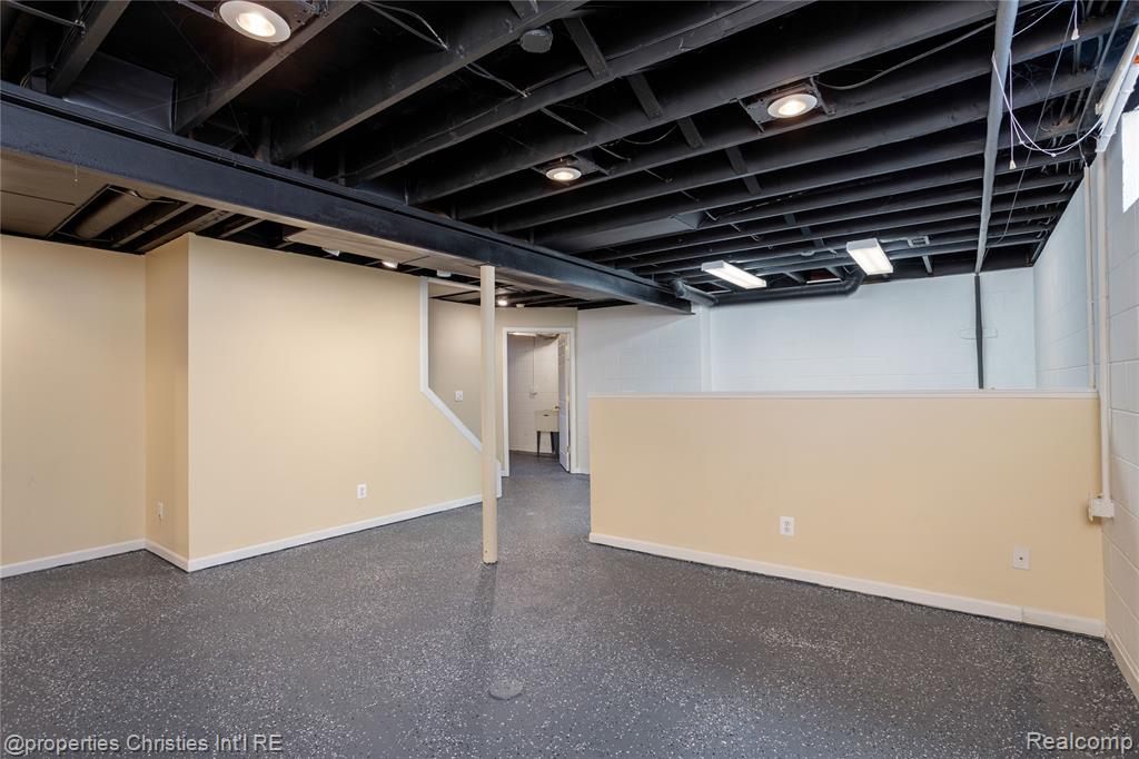 45330 Stonehedge Drive, 2, Plymouth, MI 48170 — Photo 33
