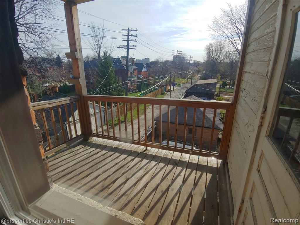 1535 W CANFIELD Street, Detroit, MI 48208 — Photo 8