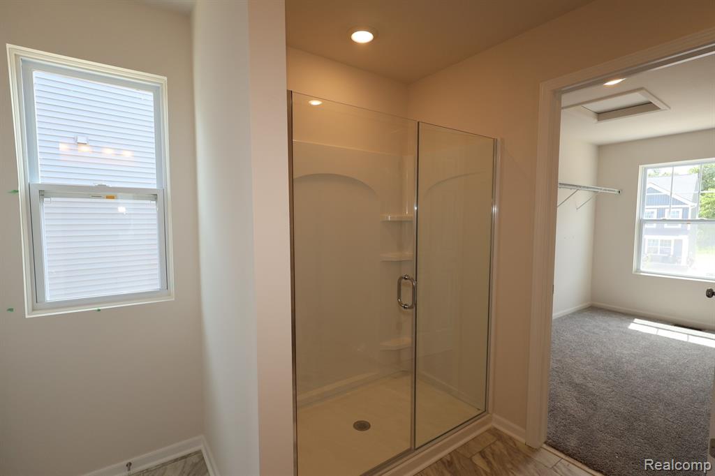 410 Hidden River W, Holly, MI 48442 — Photo 16
