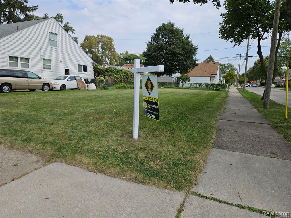 7800 COLEMAN Street, Dearborn, MI 48126 — front exterior