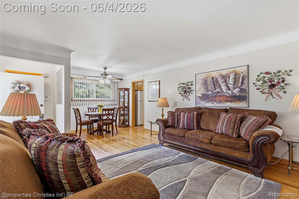 9610 Norborne, Redford, MI 48239 — Photo 10