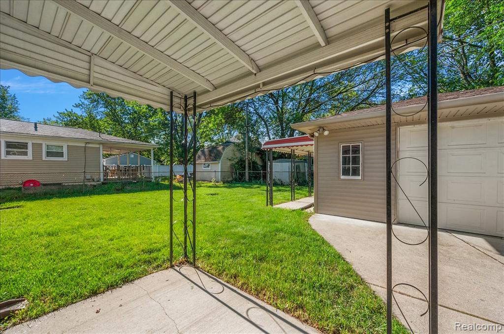 26061 Cameo Court, Madison Heights, MI 48071 — Photo 13