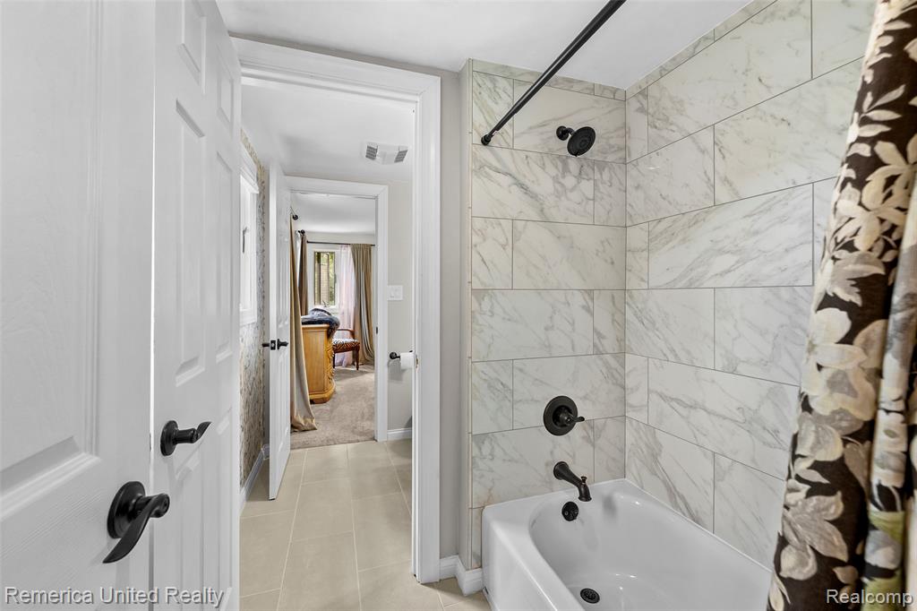 4375 Irene Drive, Howell, MI 48843 — Photo 50