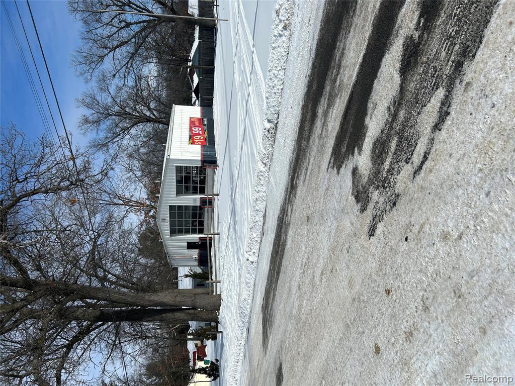 3044 W Houghton Lake Drive, Houghton Lake, MI, 48629