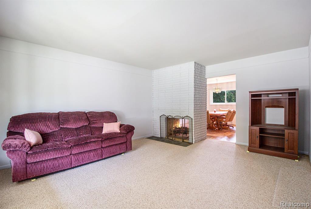 4910 Clarkston Road, Clarkston, MI 48348 — Photo 11
