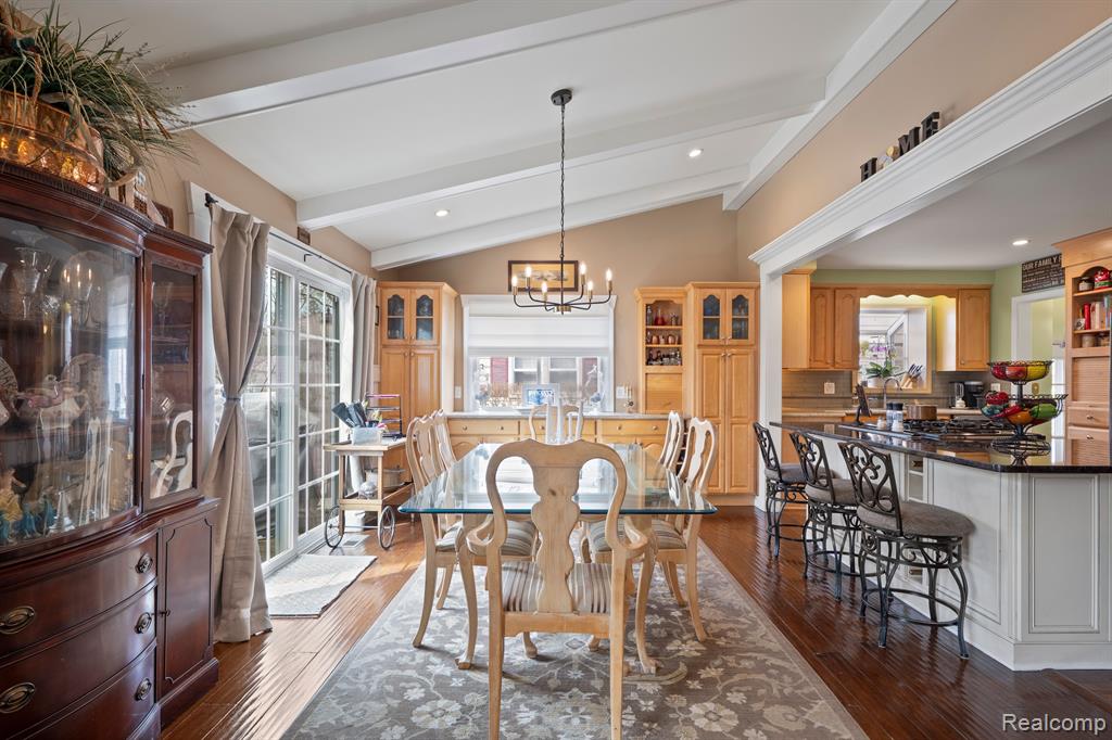 917 CEDARHILL Drive, Royal Oak, MI 48067 — Photo 26