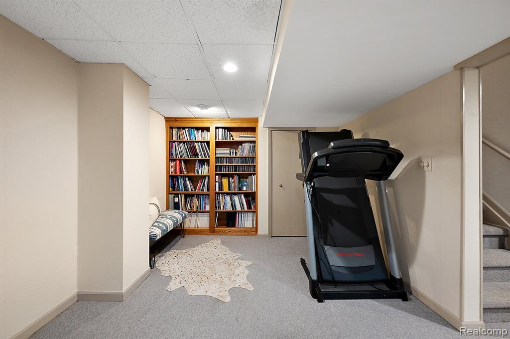 44304 Pentwater Drive, Clinton Twp, MI 48038 — Photo 59