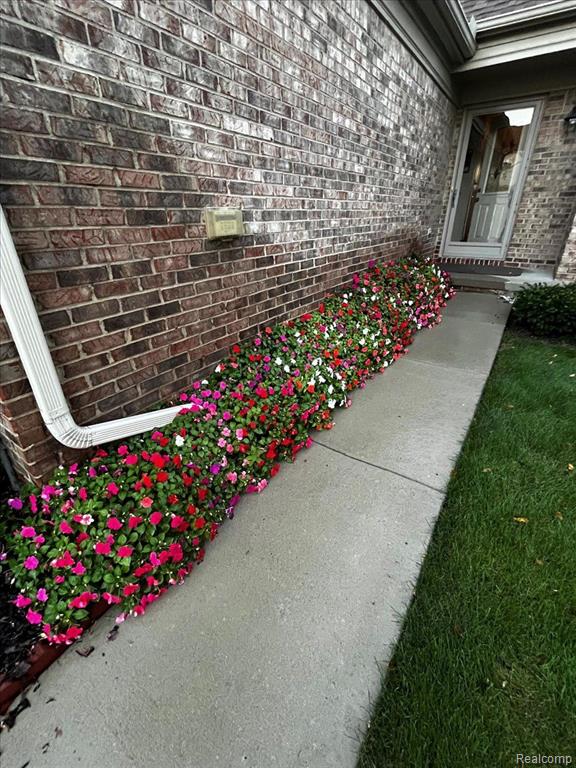 4138 HUNTERS Circle E, Canton, MI 48188 — Photo 41