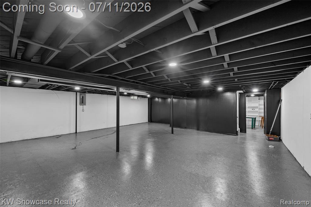 8362 Sunburst, Center Line, MI 48015 — Photo 42
