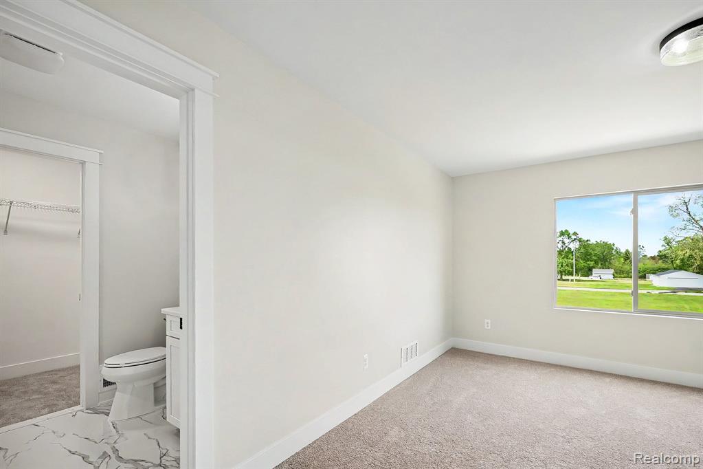 57560 Omo Road, Ray, MI — Photo 32