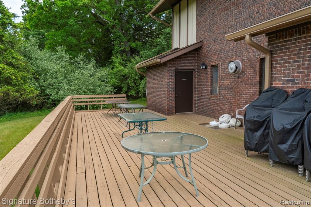 12336 Nantucket Drive, 3, South Lyon, MI 48178 — Photo 35
