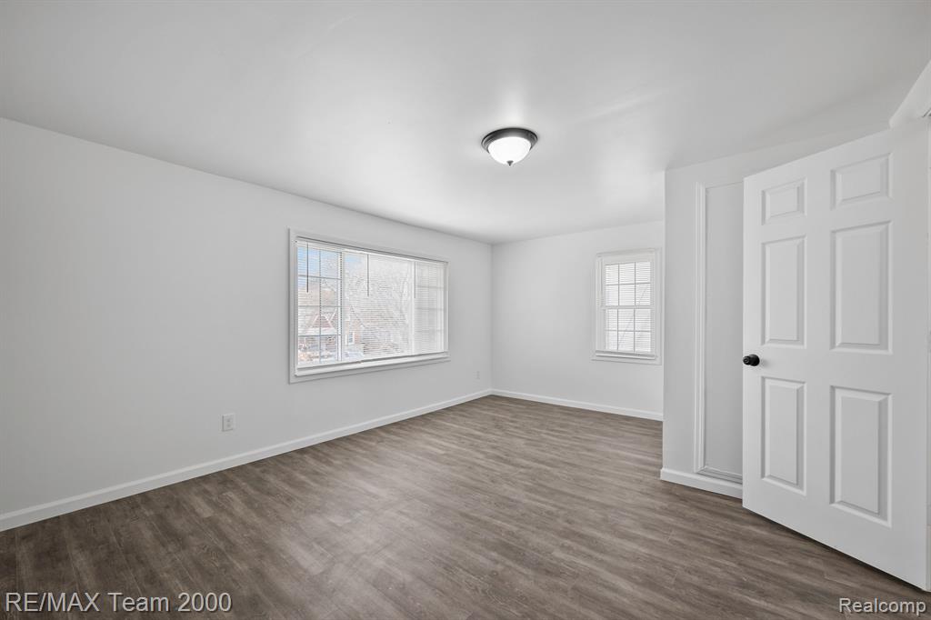 6446 CALHOUN Street, Dearborn, MI 48126 — Photo 13