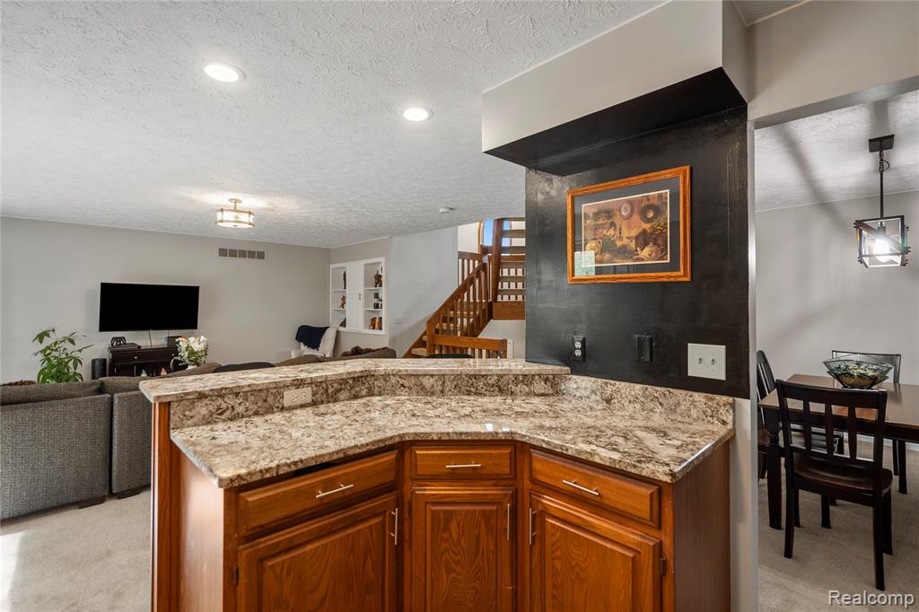 6535 Ridgeview Drive, Clarkston, MI — Photo 4