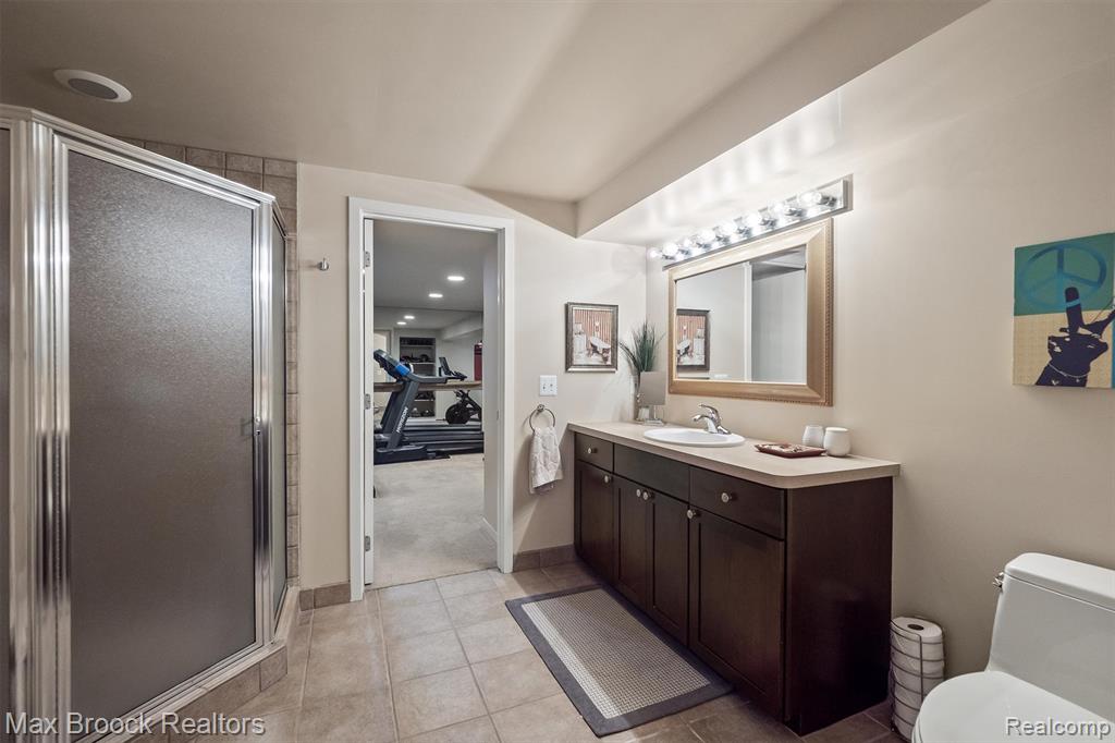 6612 Stonebridge E, West Bloomfield, MI — Photo 41
