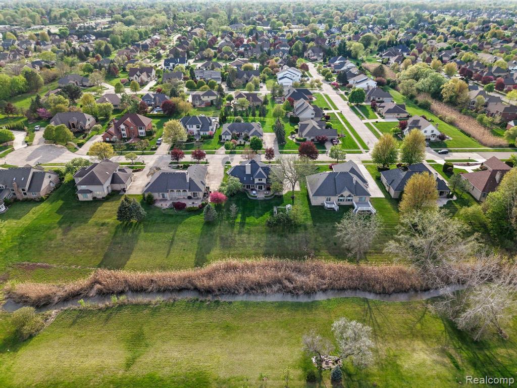 47352 DOVE Court, Shelby Twp, MI 48315 — Photo 71