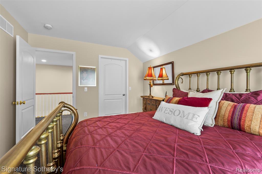 5375 Pembrooke Crossing Court, West Bloomfield, MI — Photo 35