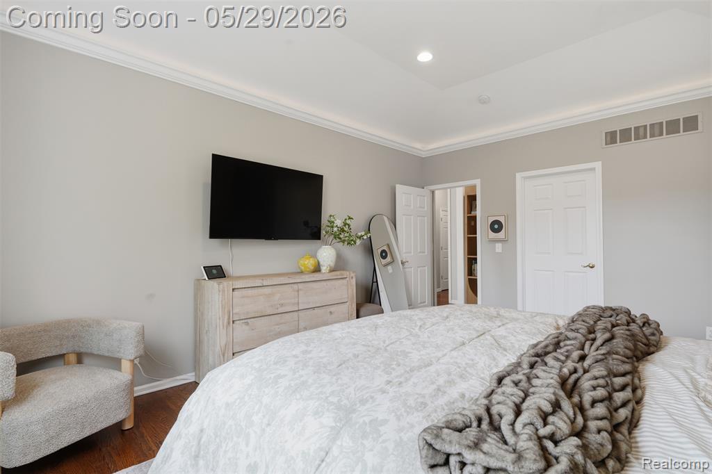 735 Kentbrook Drive, Commerce Twp, MI 48382 — Photo 27