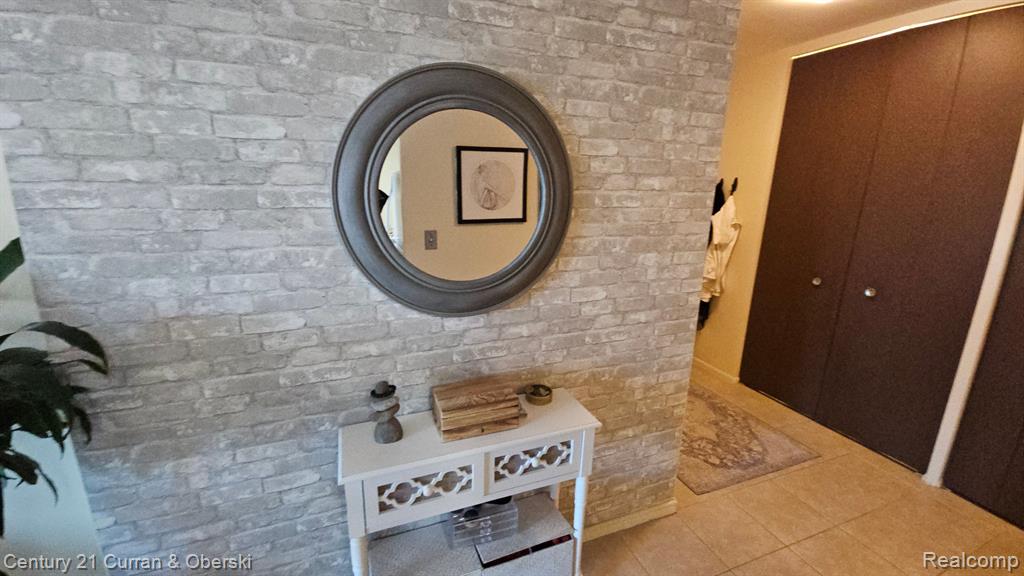 22700 Garrison Street, 610, Dearborn, MI 48124 — Photo 7