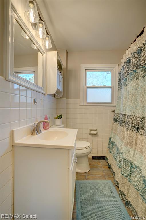 848 HILBERG Street, Oxford, MI 48371 — Photo 13