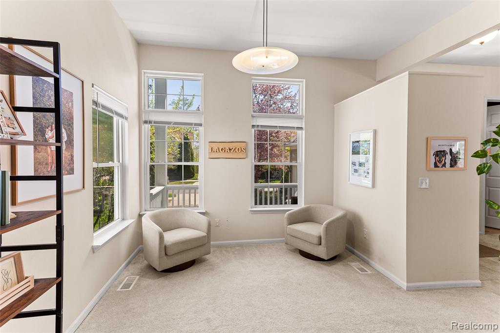 1484 Chapleau Drive, Ann Arbor, MI 48103 — Photo 18