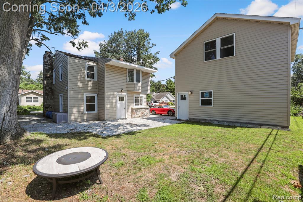 3051 Elmwood Drive, Fort Gratiot, MI 48059 — Photo 4