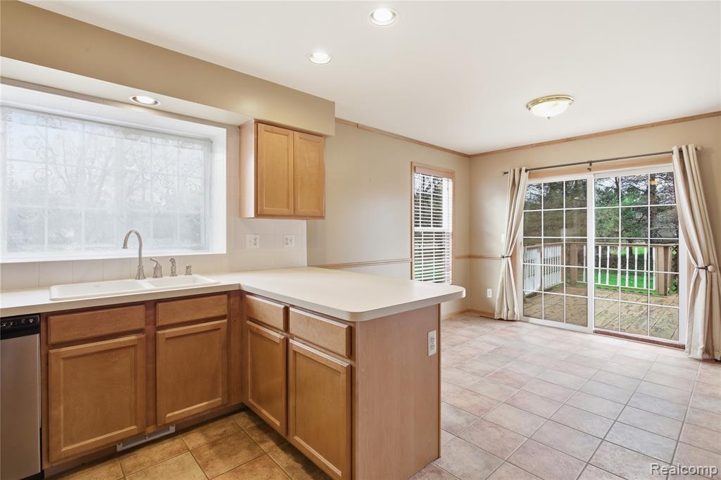 504 Overland Court, Oxford, MI 48371 — Photo 26