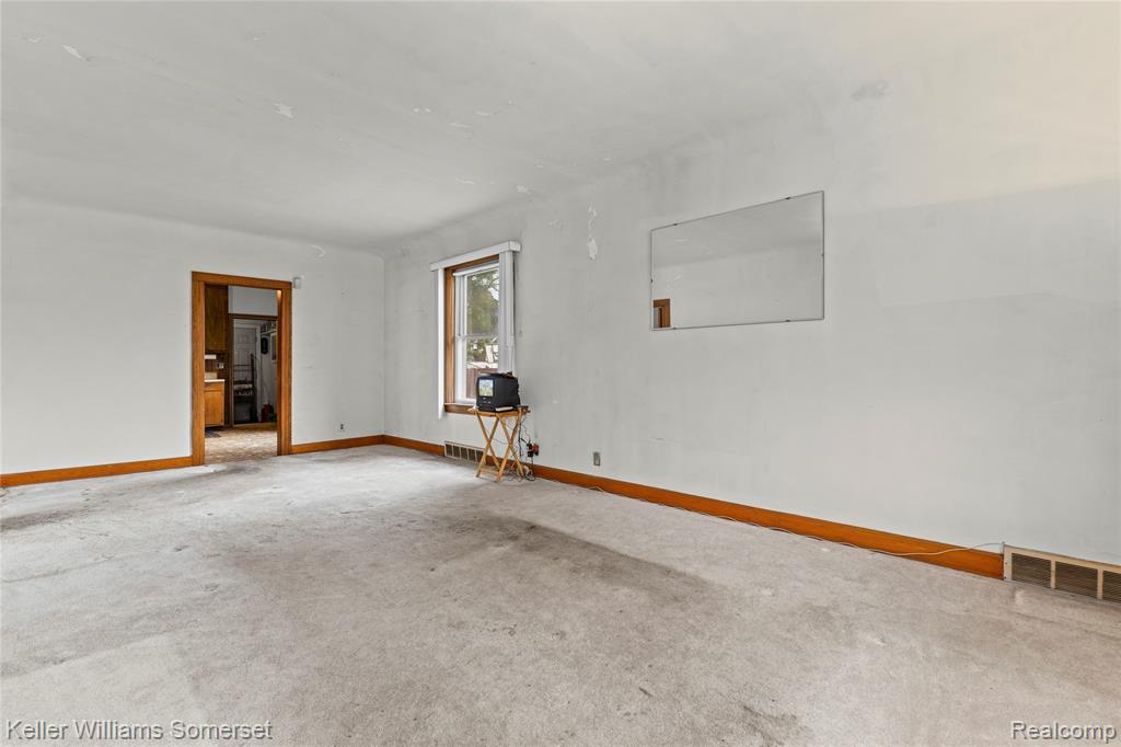 8151 Dayton Street, Detroit, MI 48210 — Photo 8
