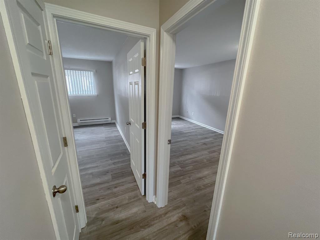 7370 WOODVIEW Street, 1, Westland, MI — Photo 16